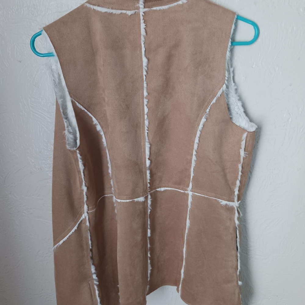 Altrard state sued vest